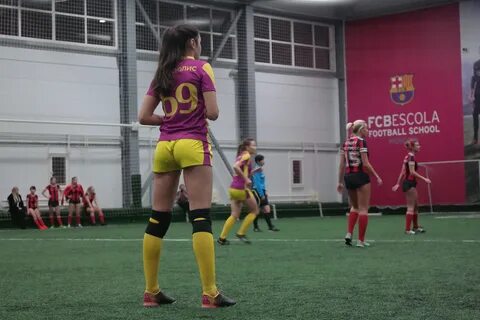 Женская лига по футболу