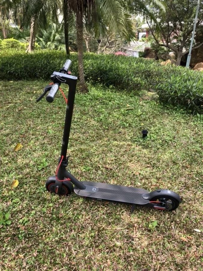 Электросамокат Xiaomi m365 Pro. Xiaomi Mijia m365. Xiaomi Mijia Electric Scooter m365 Pro. Xiaomi Mijia m365 Pro.