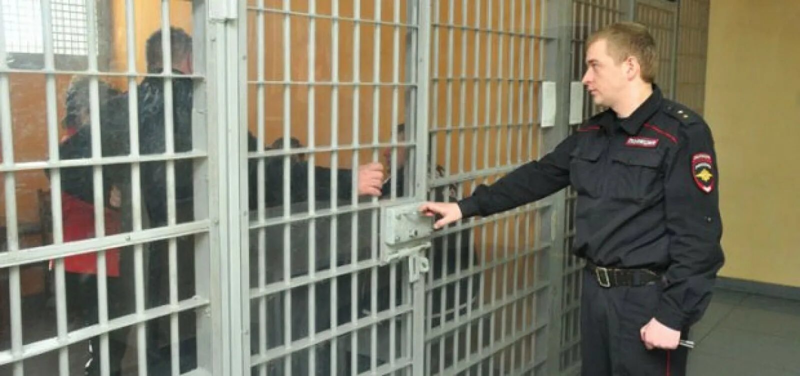 Порядок содержания административно арестованных