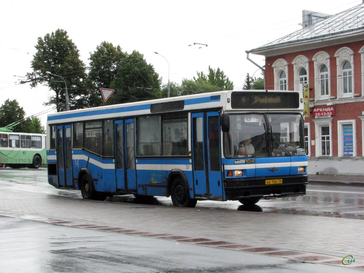 Рыбинский автобус. МАЗ 104 Рыбинск. МАЗ-104 автобус. МАЗ 103 Рыбинск. Троллейбус МАЗ 104.