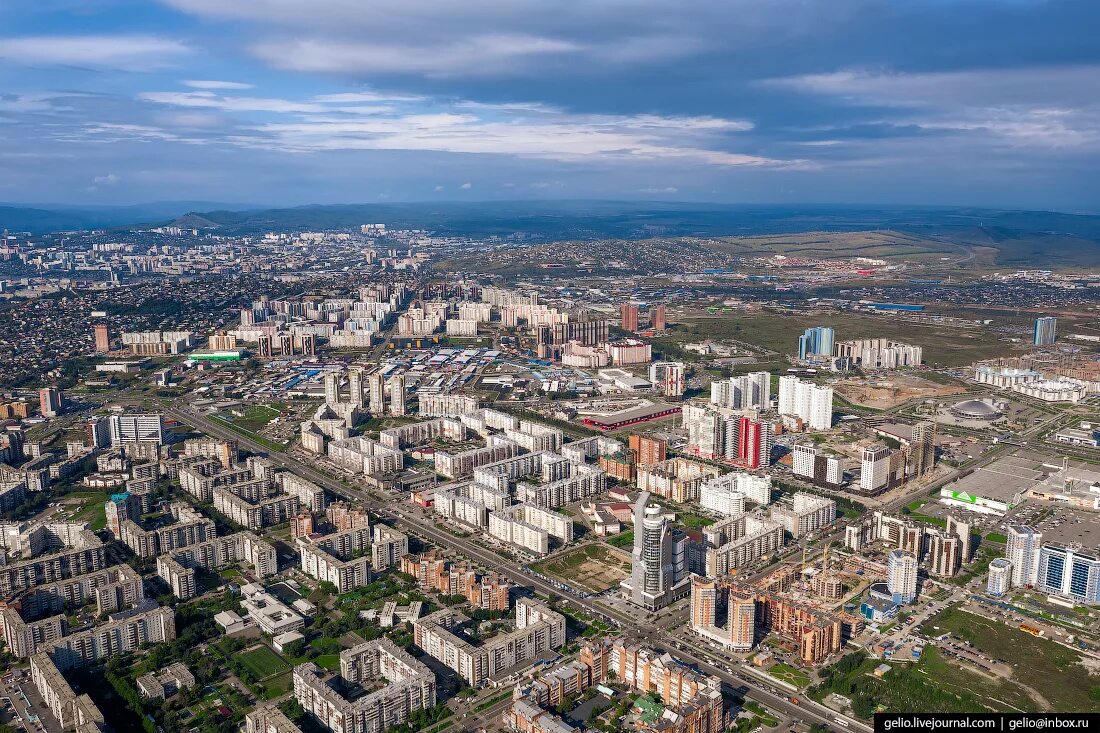 Красноярск с высоты птичьего полета. Современный Красноярск. Красноярск центр города. Красноярск виды города.