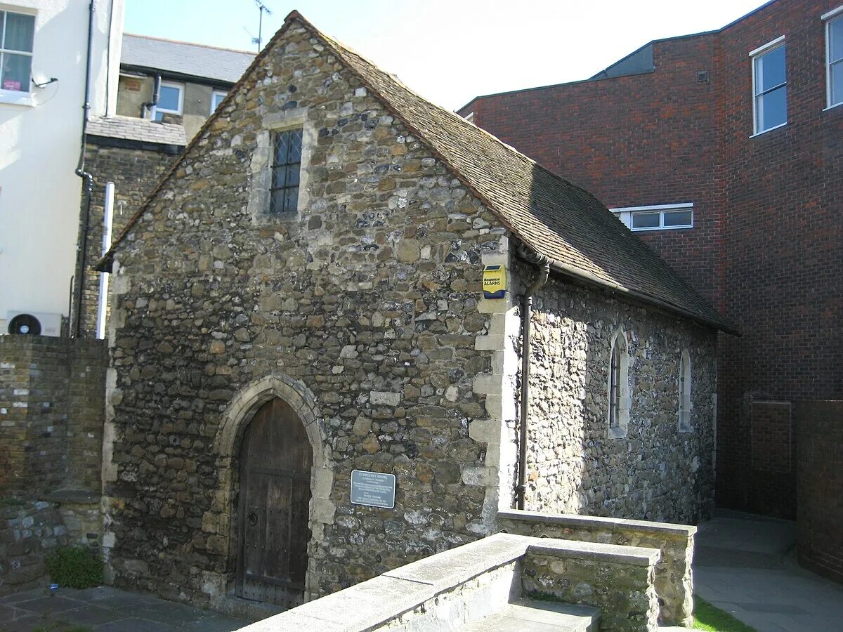 Камень ричарда б рэббитсона карты. Сент Прайори замок. St Edmund’s School, St Thomas’ Hill Canterbury. Royal Chapel - located within the keep, dedicated to St Thomas Becket Дувр.