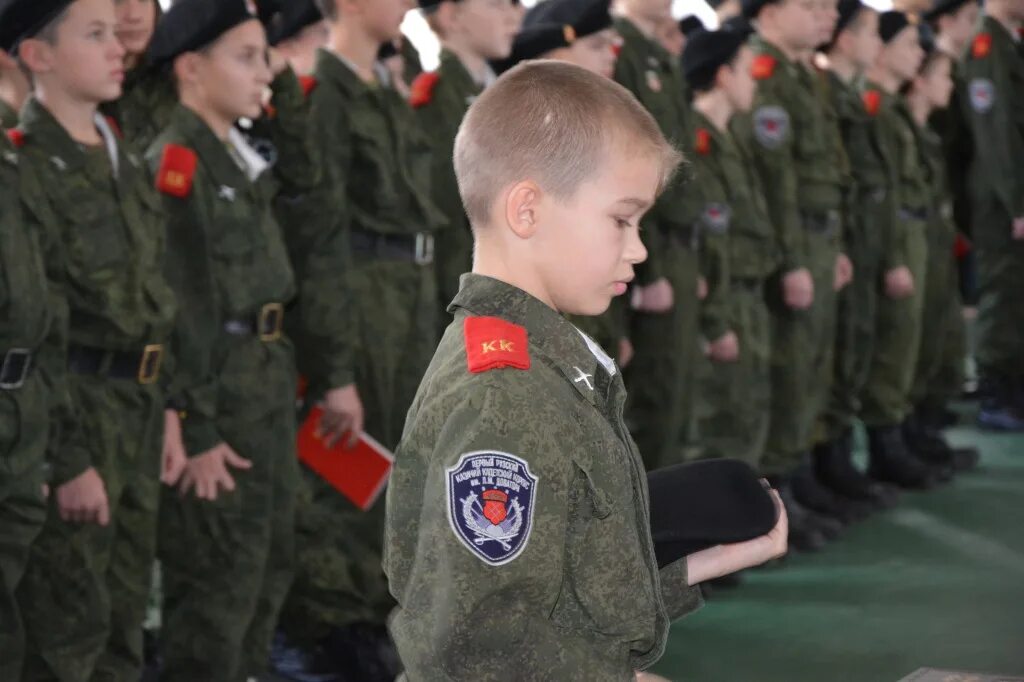 Кадетский корпус доватора рузский. Рузский казачий кадетский корпус. первый рузский казачий кадетский корпус л.м.доватора. руза кадетский корпус. кадетская школа в рузе.