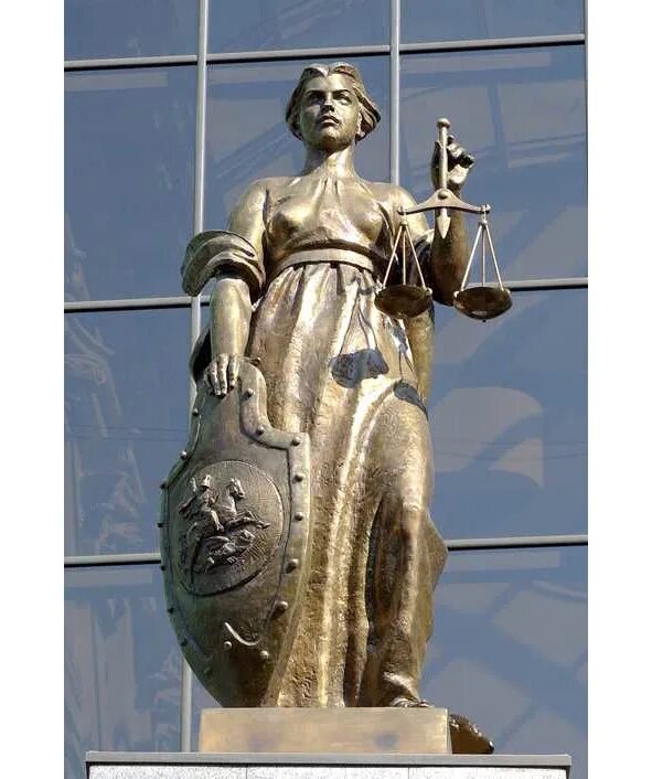 Статуя фемиды в москве. Памятник фемиде в москве. Фемида. Фемида владикавказ. Справедливость москва.
