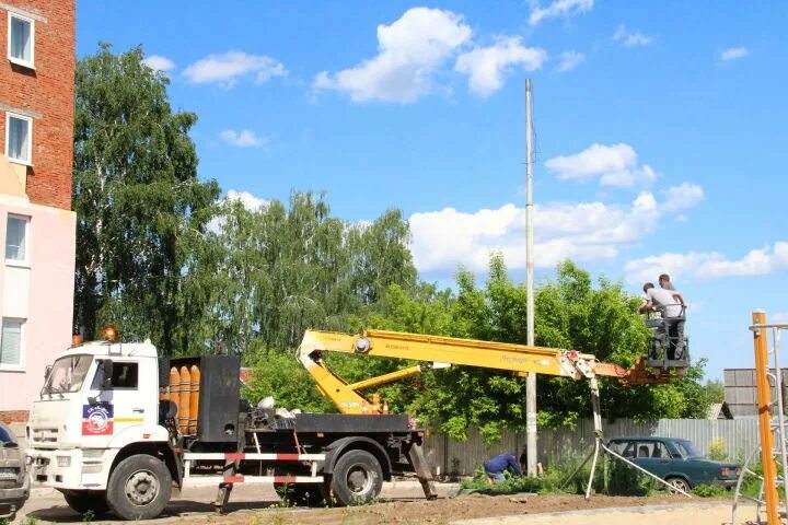 Прогноз елабуга сегодня. Сыктывкар модернизация уличного освещения. городищенская 7 г.елабуга. городищенская 4 елабуга. елабуга дворы.