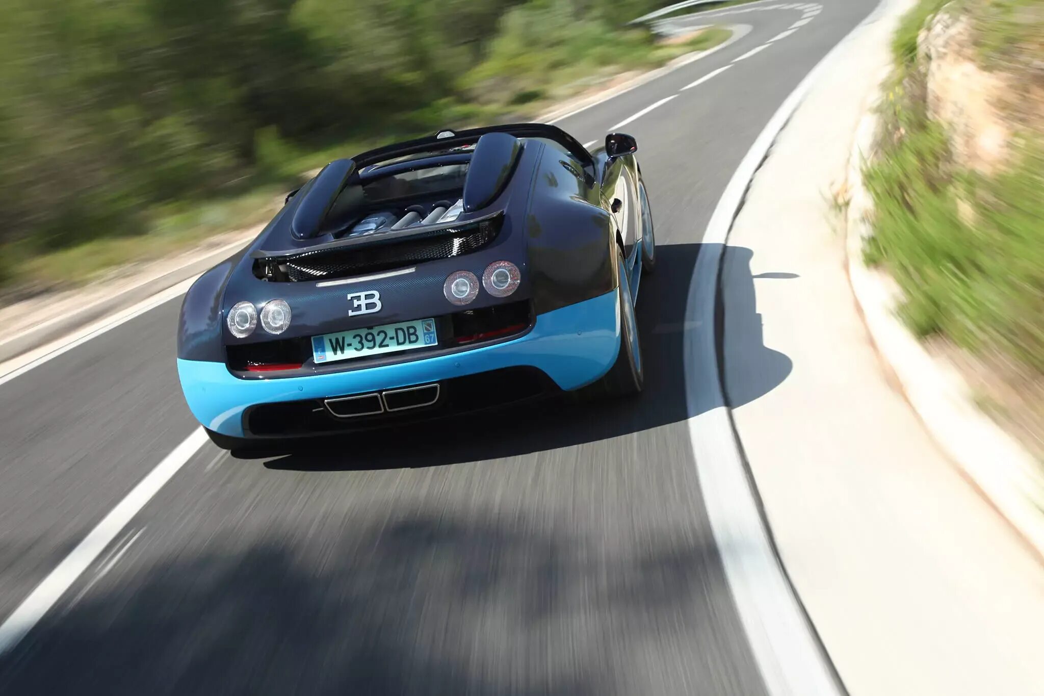 Veyron Vitesse. Бугатти Витесса. Бугатти Вейрон Витесс. Bugatti Grand Sport Vitesse. Bugatti vitesse