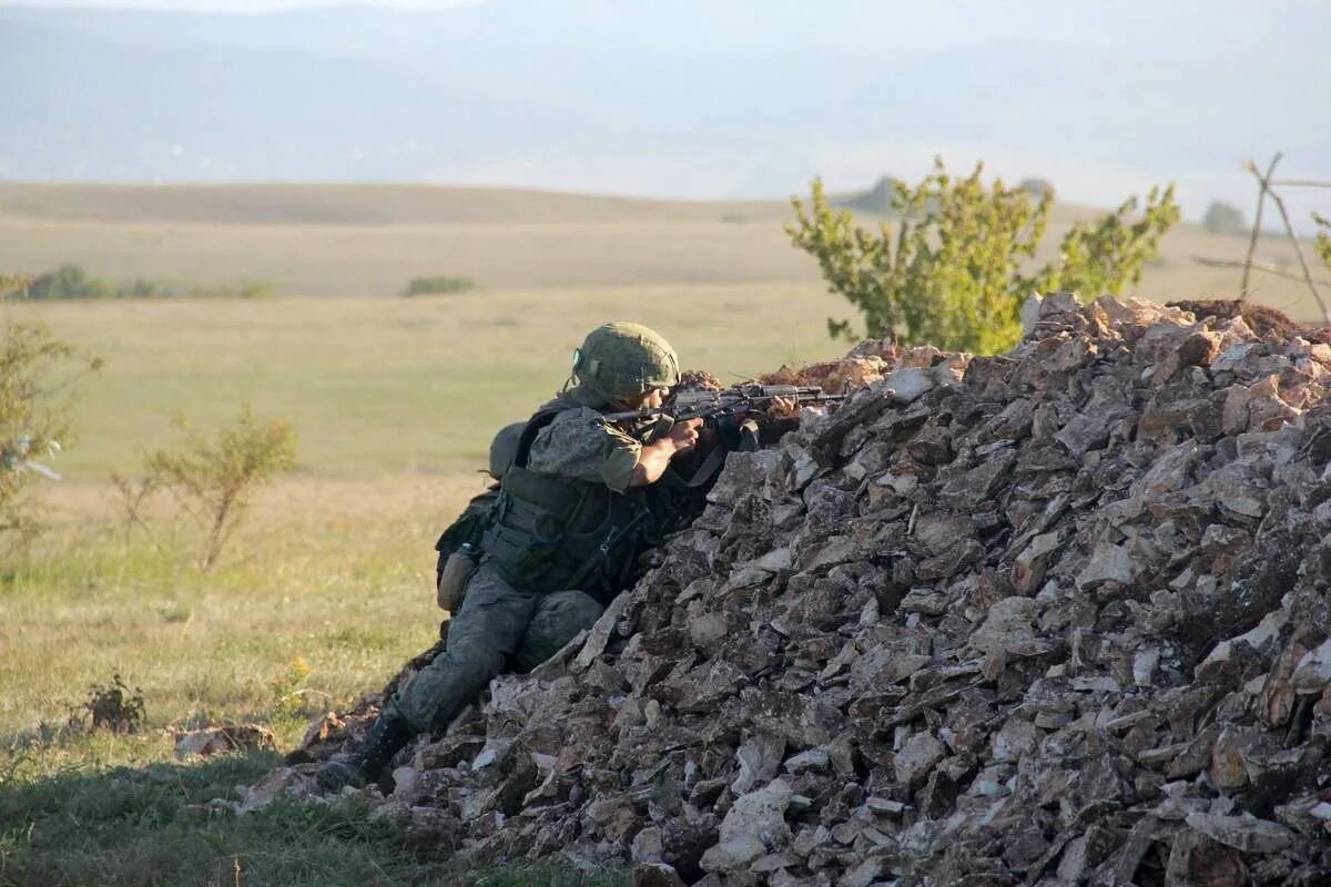 Нападение диверсантов. Полигон в Крыму военный. Армия Армении.