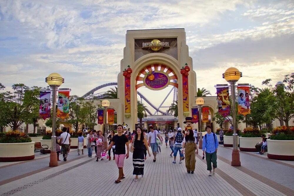 Universal япония. Universal studios japan осака. Universal studios japan осака. Юнивёрсал парк осака. Universal studios japan осака.