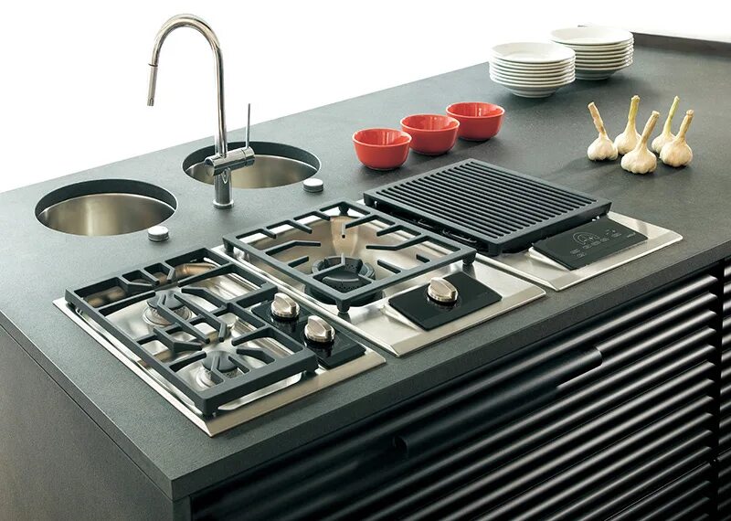 Духовой шкаф kuppersbusch cbm6550. Встраиваемые модульные панели. Электрическая варочная панель gaggenau vp 230-120. Ящик blum legrabox + скрытый ящик для столовых приборов. Встраиваемые модульные панели.