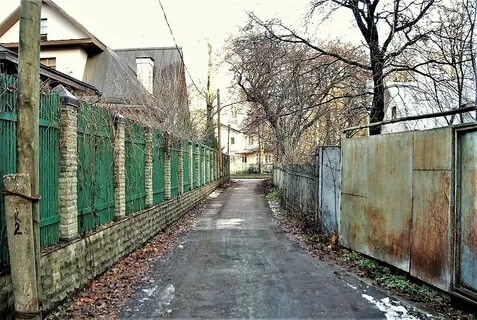 Название самой короткой и узкой московской улицы