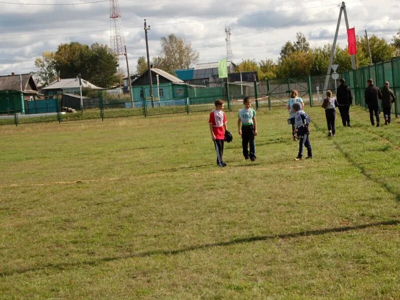 Погода в красноярском крае большеулуйском районе. Кытат Большеулуйский район. Село новая Еловка Большеулуйский район. Село Березовка Большеулуйского района. Новоникольск Большеулуйский район.