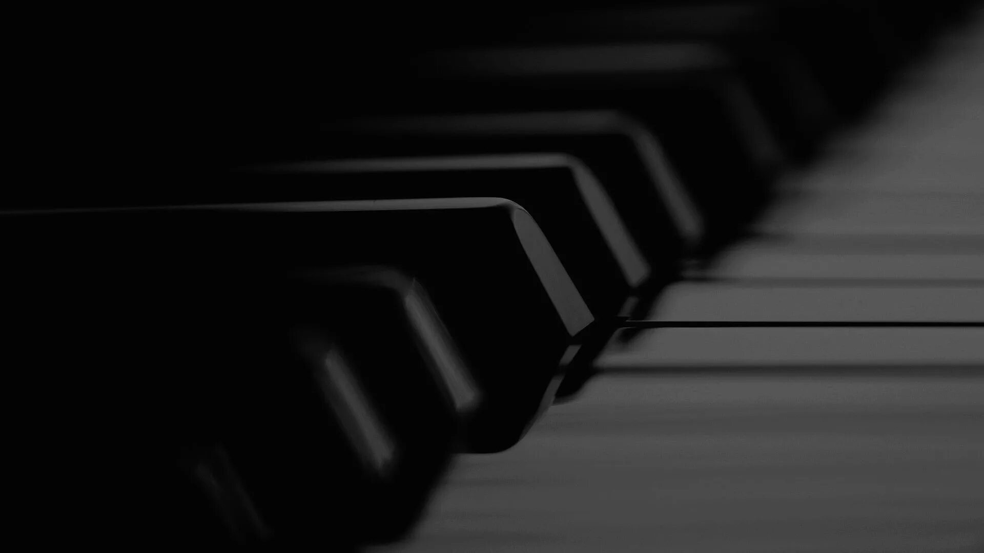 Черные тени. Наушники чб. Гитара обои. Пустой парк ночью. Dj обои на рабочий стол.