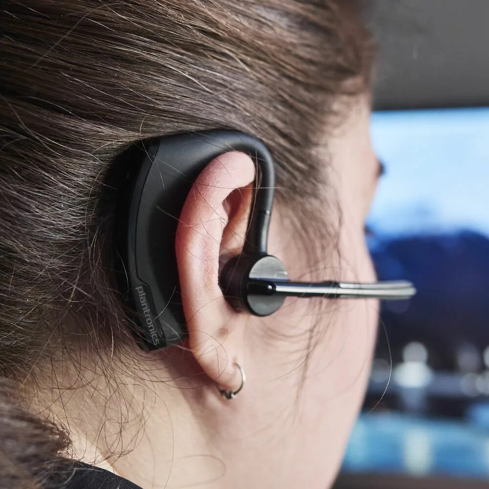 Самый качественный наушник. Plantronics voyager legend. bluetooth-гарнитура voyager legend. plantronics voyager legend plantronics. наушники voyager legend m luiton.