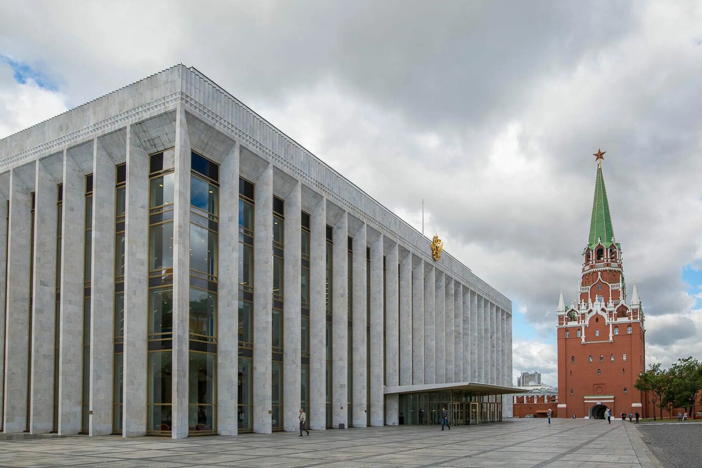 Кремлевский завод. Государственный Кремлевский дворец Москва. Государственный Кремлёвский дворец дворцы Московского Кремля. Кремлёвский дворец Посохин. Государственный Кремлёвский дворец (1959—1961).