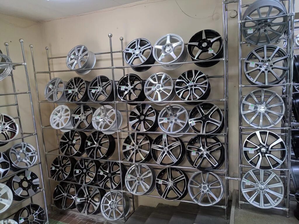 Vossen vfs2. Литые диски в рассрочку. Литые диски в рассрочку. Автомобильные диски. 3.