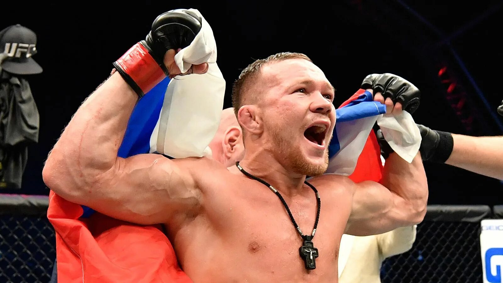 Алджамейн стерлинг. Yan vs. Yan vs. Yan vs. Yan vs.