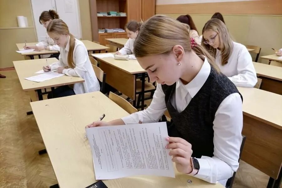 Всош обществознание прошлых лет. Школьники. школьная олимпиада. трое учеников. всош тамбовская область.
