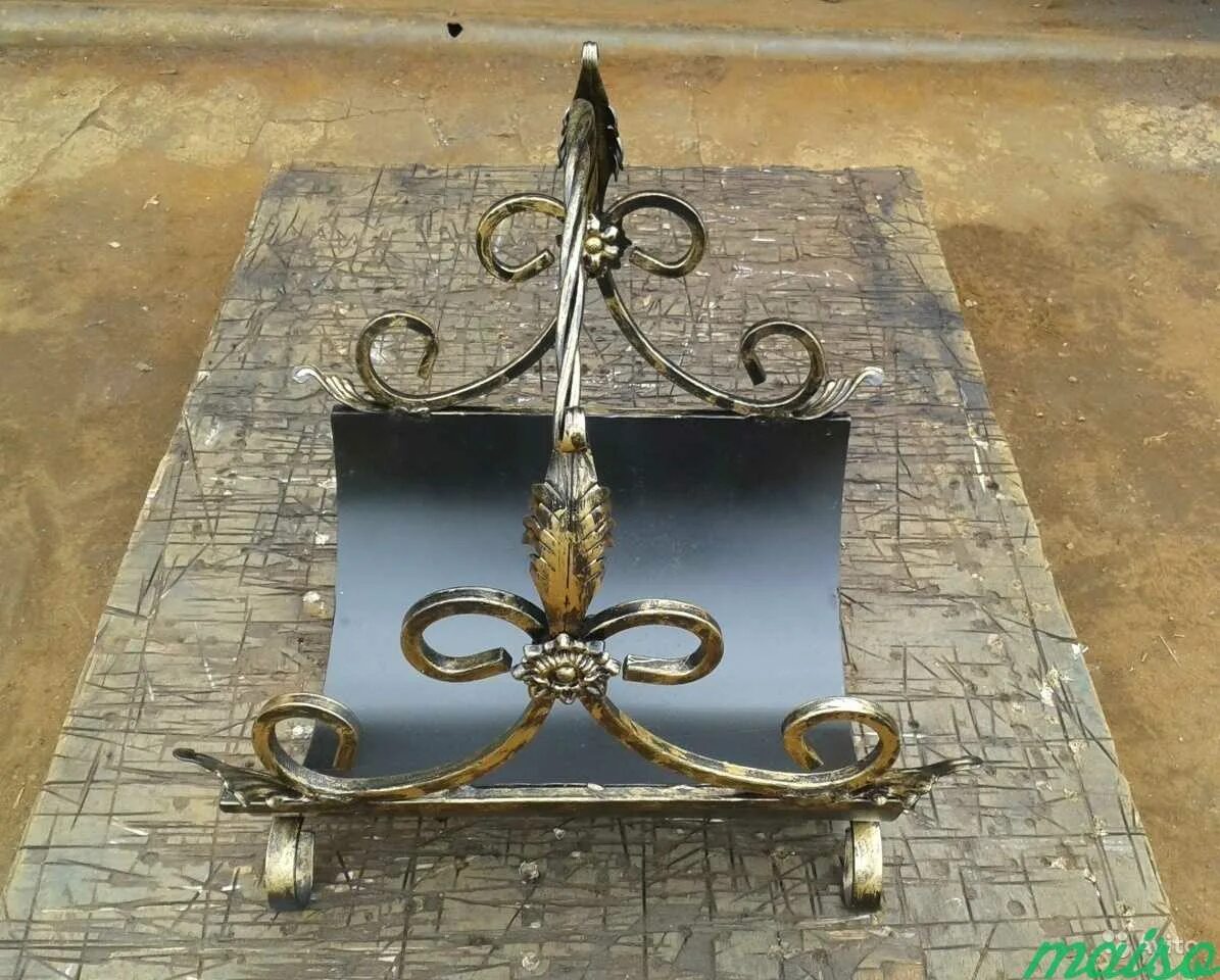 Кованый мостик для сада. М ковки. М. М ковки. М ковки.