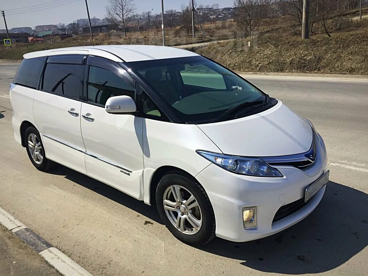 Estima hybrid. Тойота Эстима 2009 гибрид. Тойота Эстима гибрид 2010. Toyota Estima Hybrid 2014. Тойота Эстима 7 местная.