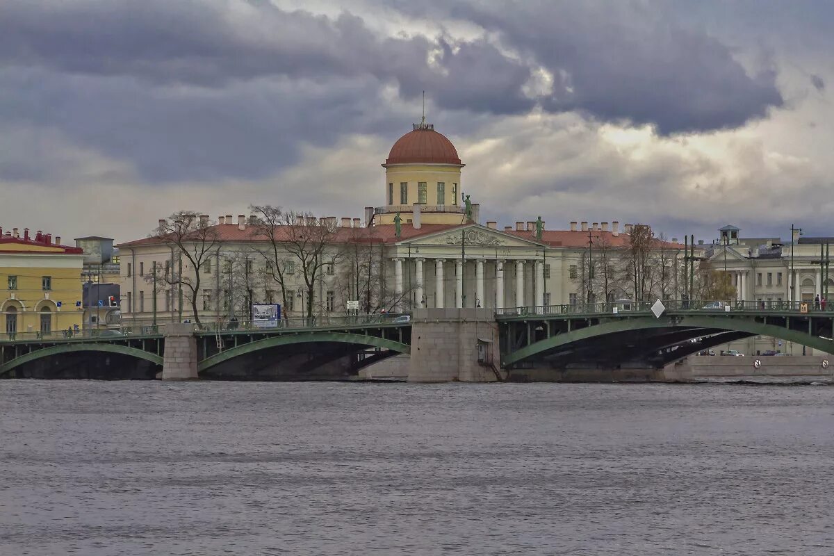 дом пушкинская 35. дом имени пушкина. пушкинский дом спб. стихи о санкт-петербурге пушкин. литературный музей спб на васильевском острове.