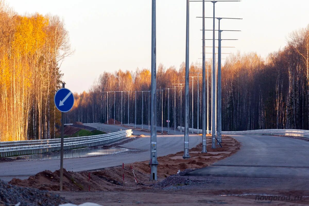 М11 новгородская область. М 11 В Новгородской области. Скоростная трасса м11 виадук картинки.