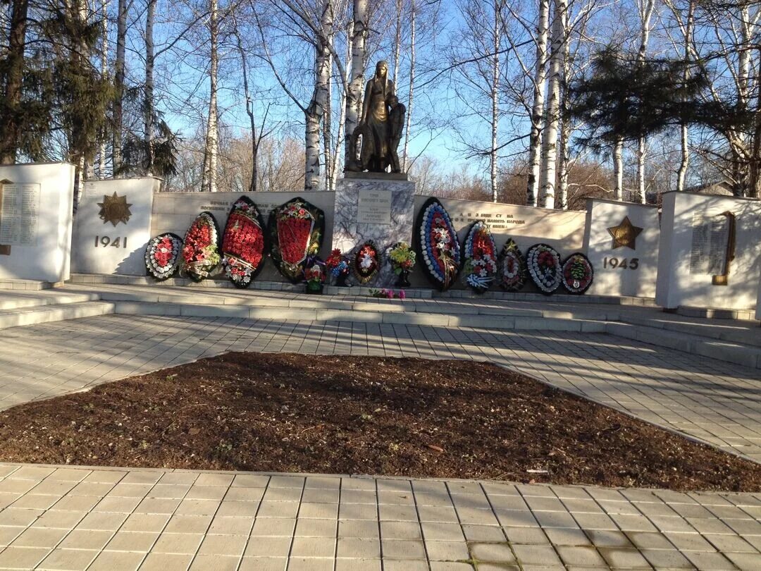 Станица Выселки Краснодарский край памятники. Хутор Бейсужек Краснодарский край. Х Бейсужек второй Выселковский район Краснодарский край. Хутор Бейсужек второй Выселковского района.