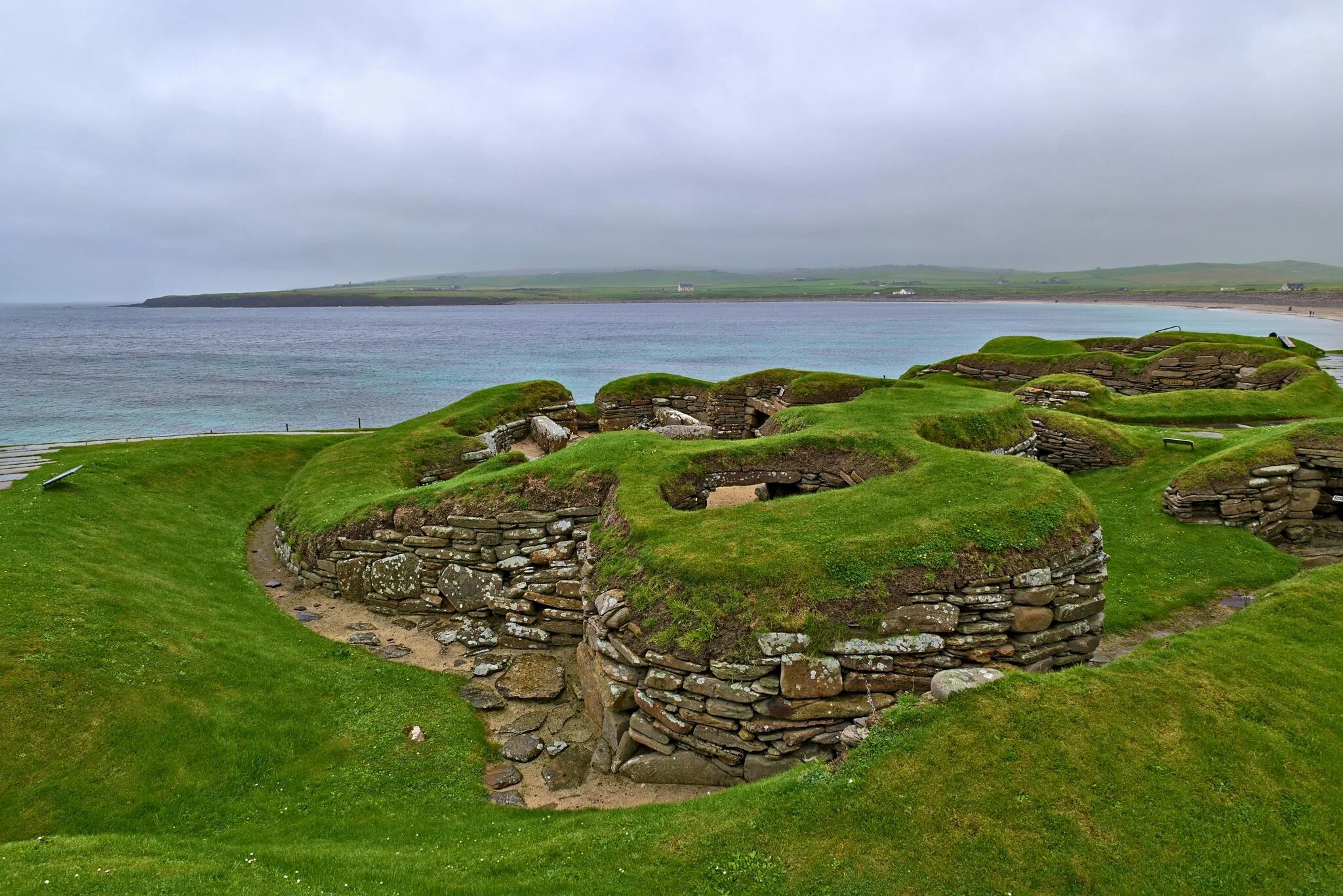 Ancient island. Мейнленд (Шетландские острова). Мейнленд (Оркнейские острова). Оркнейские острова Шотландия. Скара-Брей Шотландия.