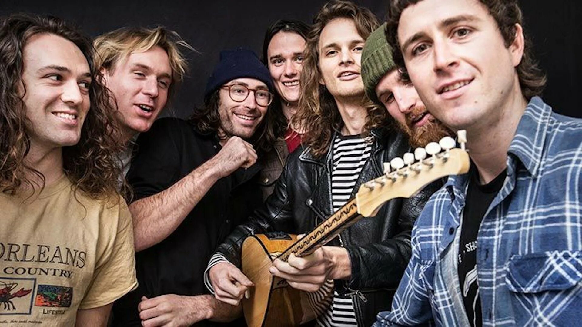 Look the lizard in the sun. King Gizzard группа. Группа King Gizzard & the Lizard Wizard. Кук Крейг King Gizzard. Группа King Gizzard & the Lizard Wizard альбомы.