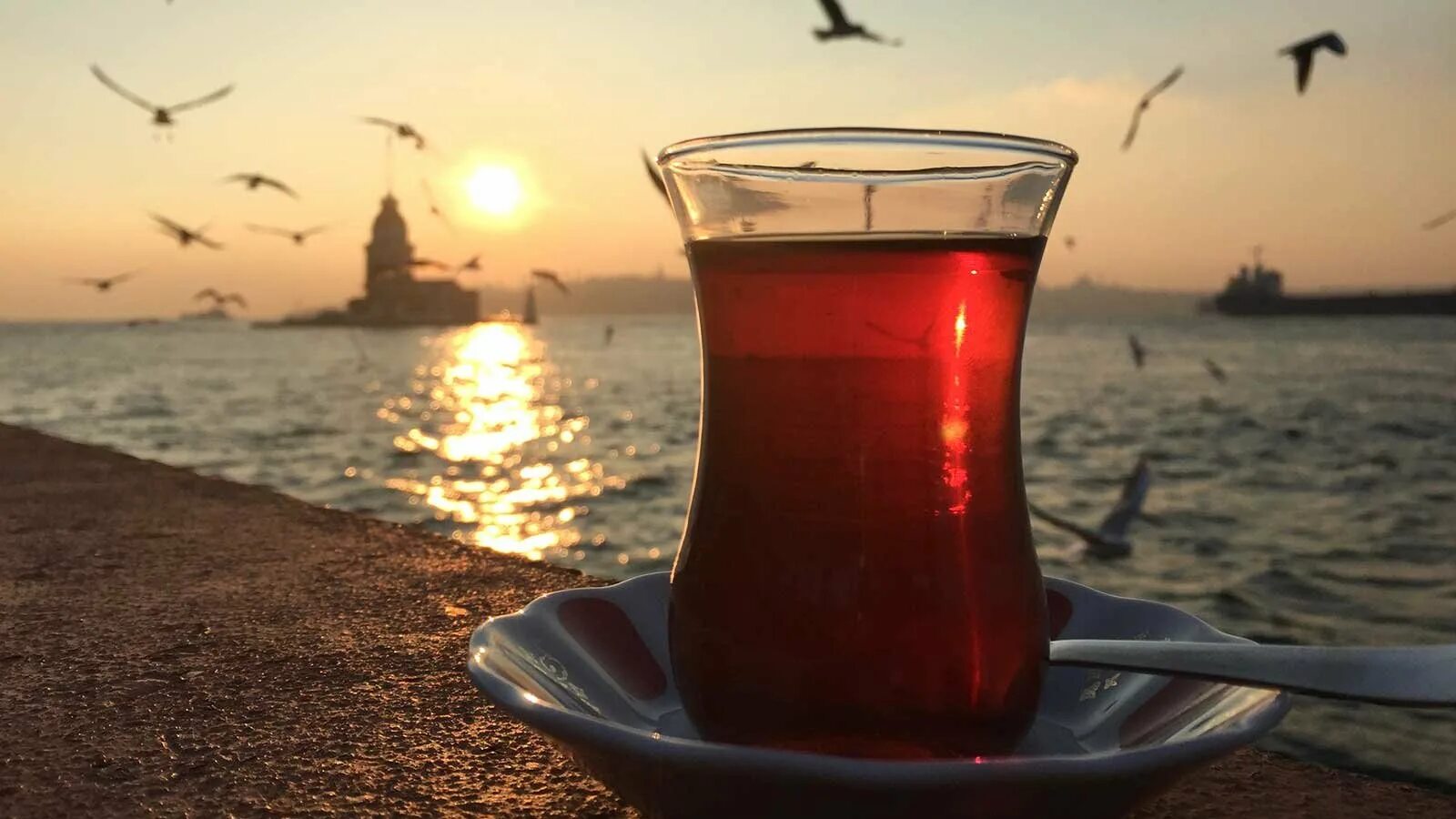 Турецкий чай. Турецкий чай море. Чай в Турции. Море чая.