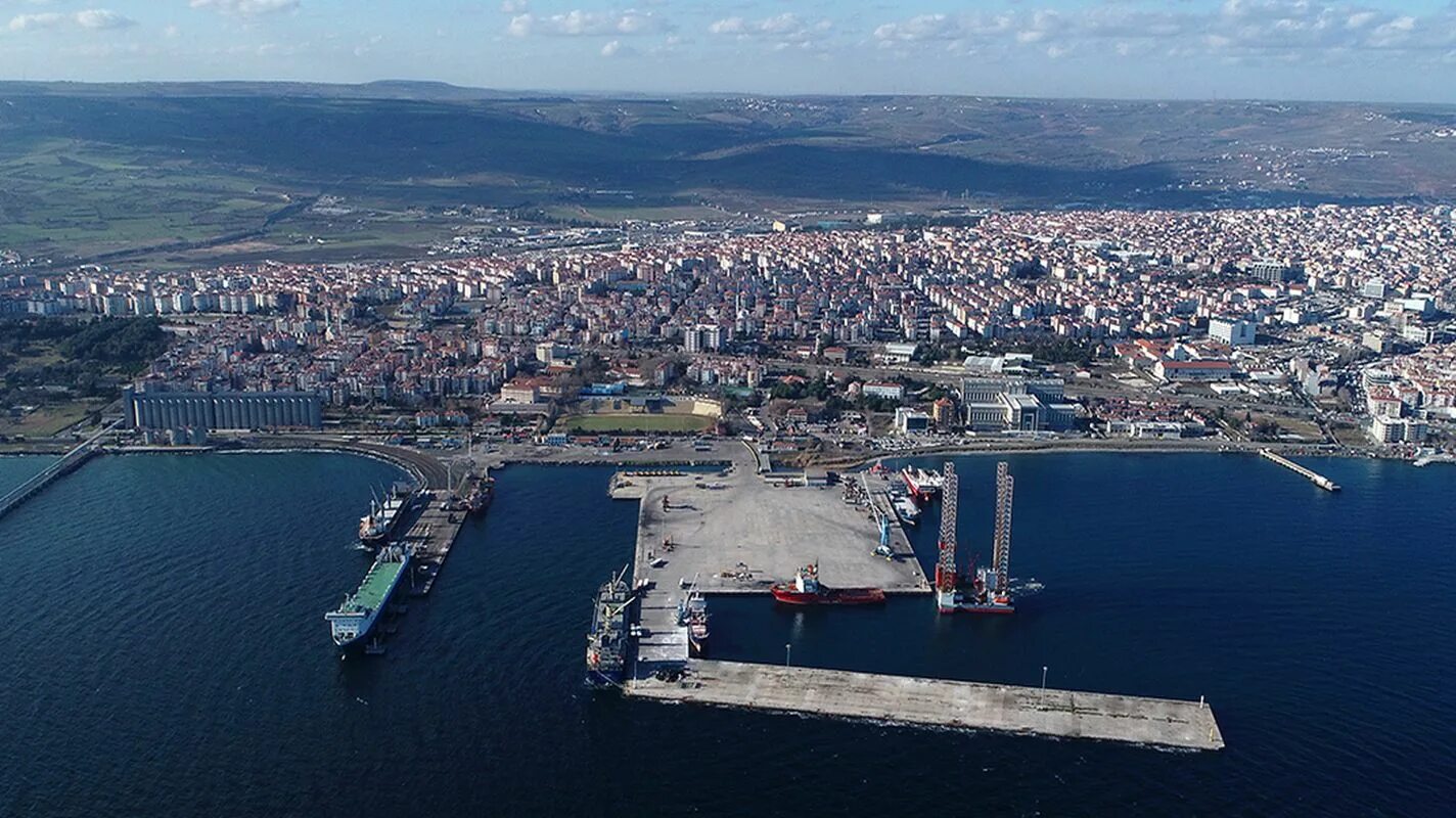 Порт описание серий. Порт Текирдаг. Marmara порт. Высокая порта. Marmara Port Turkey.