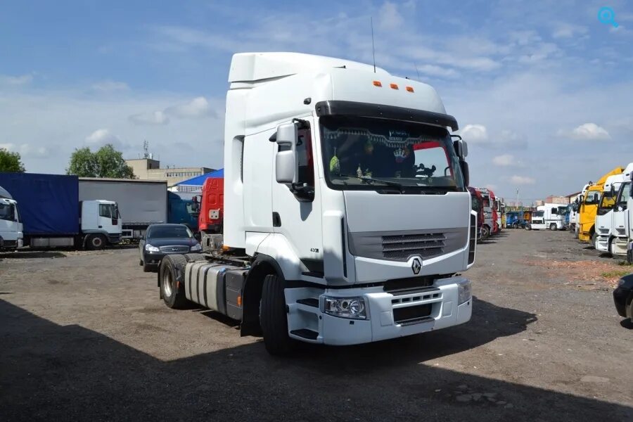 Рено премиум 430. Седельный тягач Renault Premium 430dxi.. Рено премиум тягач 2011г. Рено премиум тягач красный. Купить седельный рено премиум бу