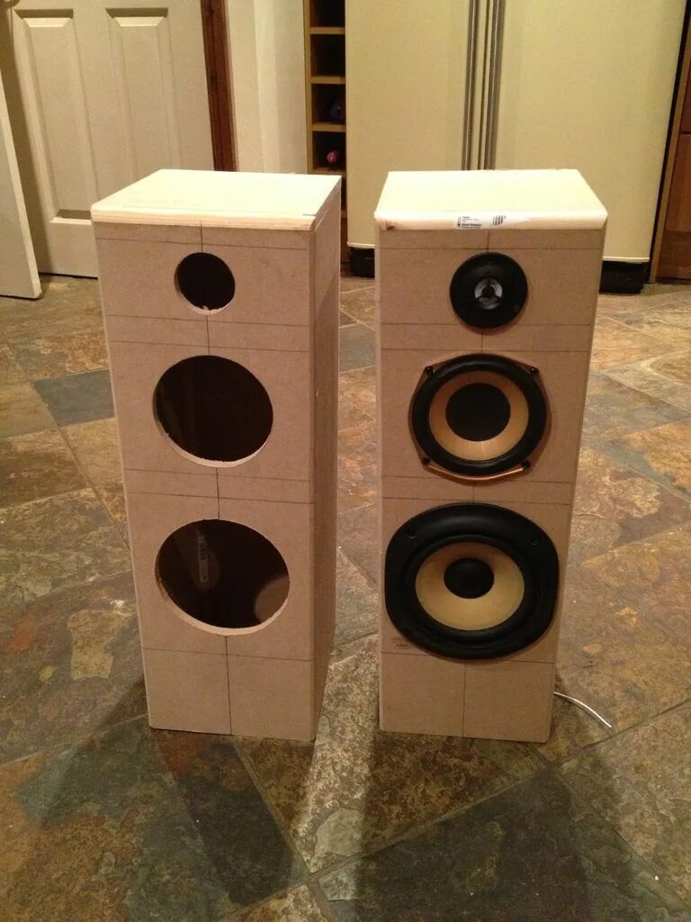 Усилитель для колонок компьютера. Магнитофон car audio system. Самодельные звуковые колонки. Усилитель звука hi fi bluetooth ак35. Усилитель для динамиков.