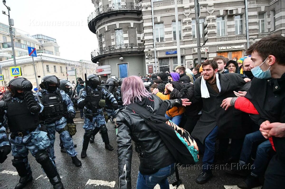 Протесты в России. Митинг. Митинги протеста в России. Последний митинг навального