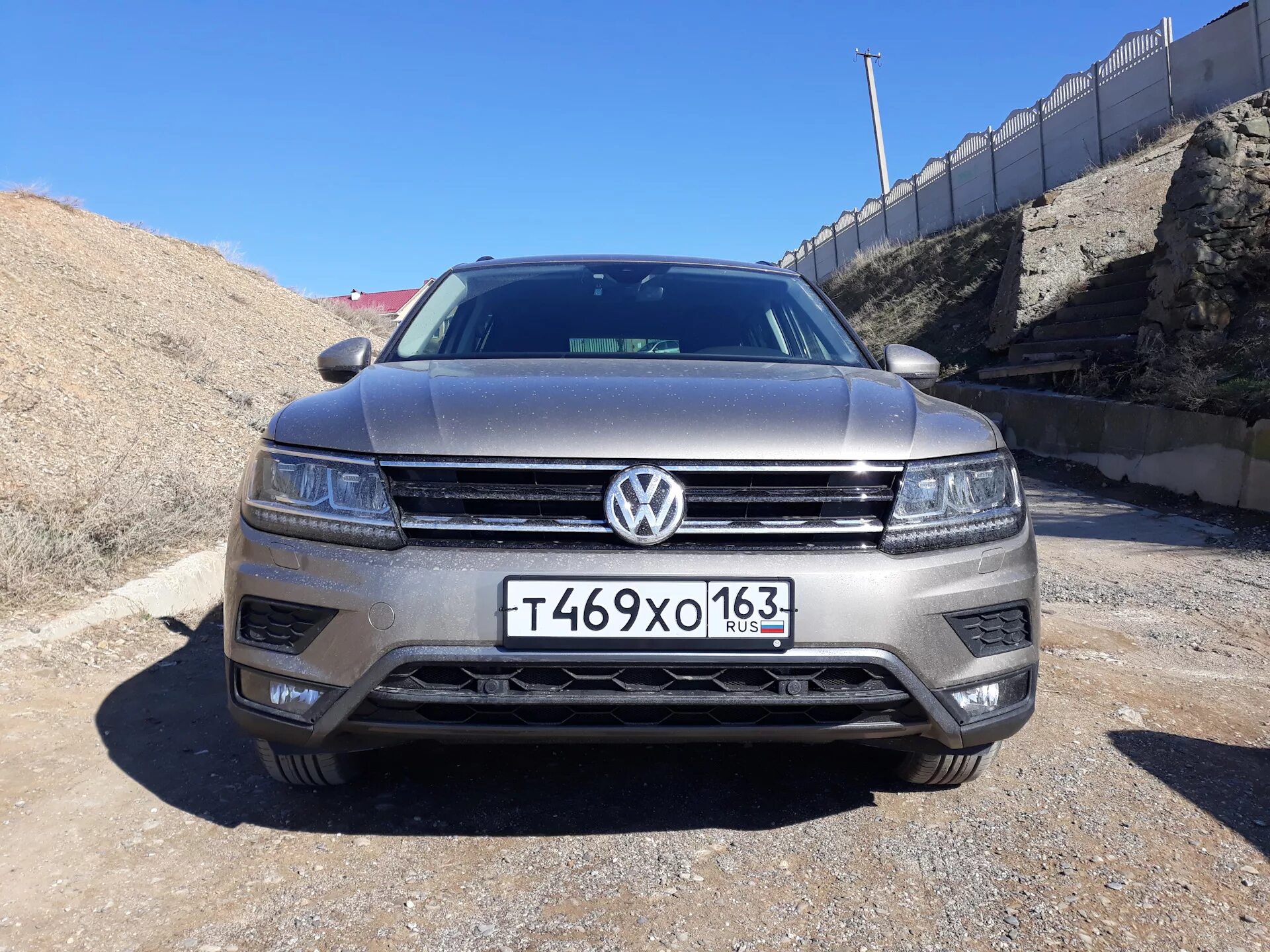 Фольксваген Тигуан оффроад. VW Tiguan 2020 Offroad. Тигуан 2020 оффроуд бампер. Тигуан 1 оффроуд. Бампер volkswagen tiguan