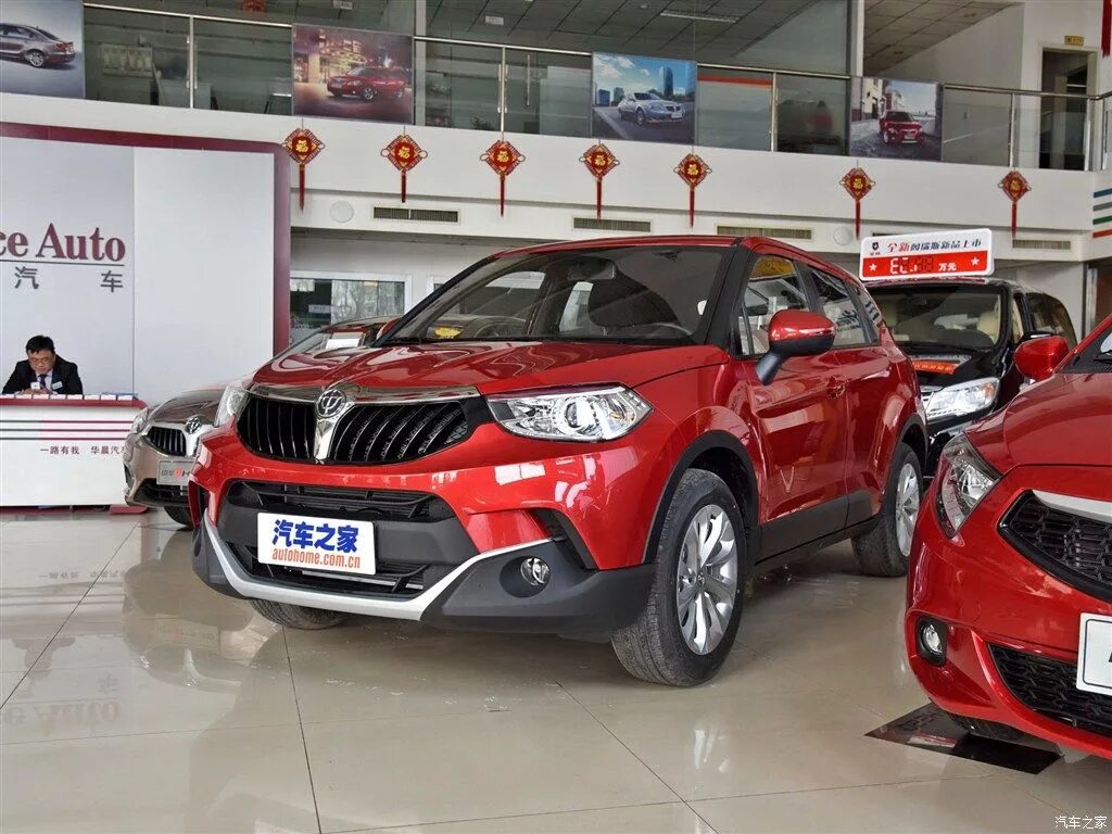 Brilliance v3. Бриллианс v3 магнитола. Brilliance v3 2019. Brilliance v3 в Китае.