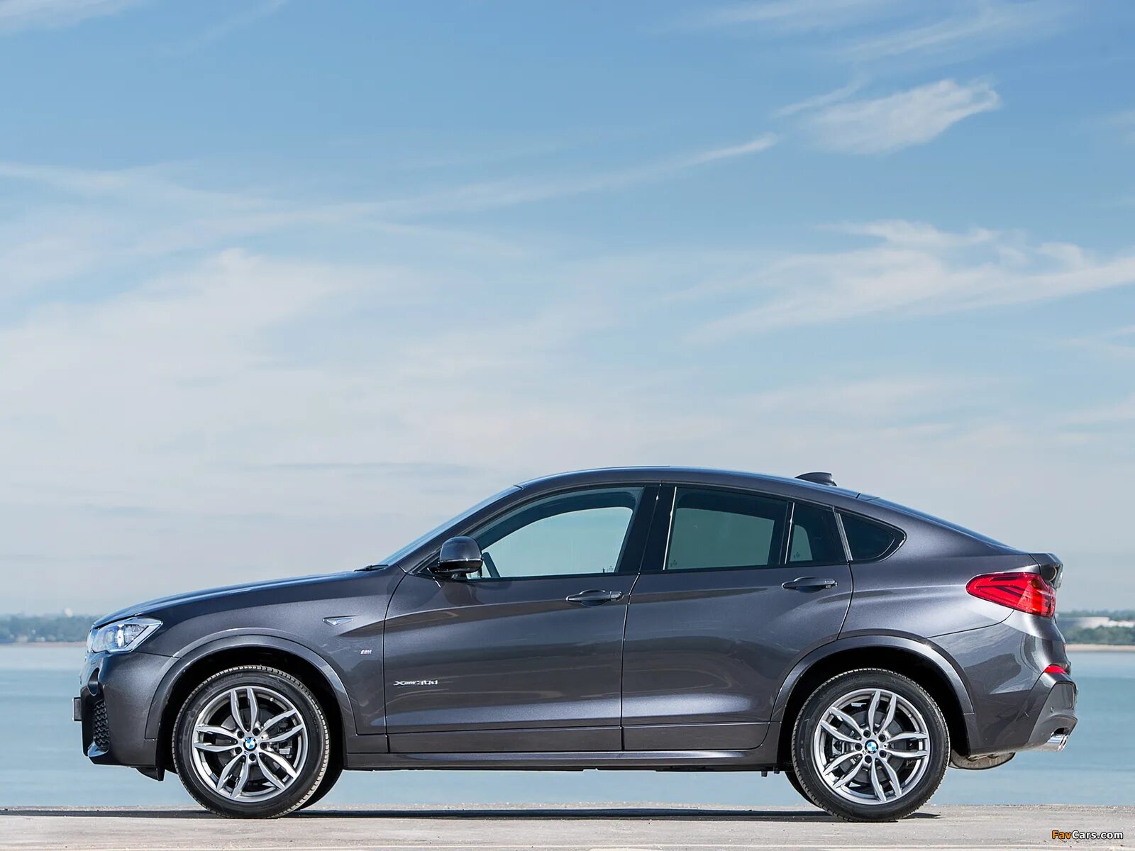 Bmw x4 sport. Bmw x4 2017. Бмв икс 4. Bmw x4 f26 x line. Рс х 4.