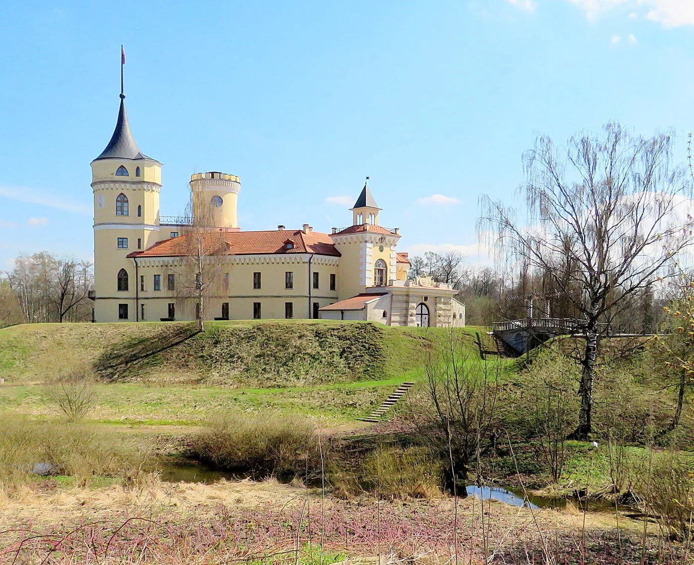 Бастион замки. Замок Бип в Павловске. Крепость Мариенталь в Павловске. Башня Бип Павловск.