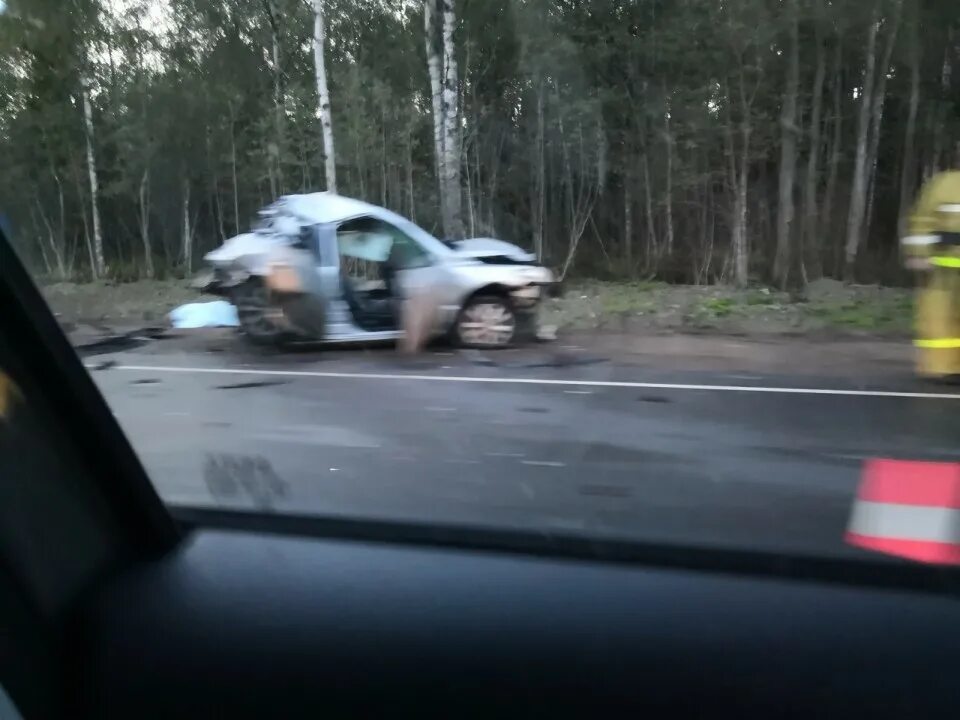 ДТП В Лудонях в Псковской области. Разбился певец