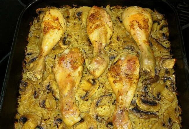 Голени с грибами. Курица с грибами в духовке. голени с грибами в духовке. голень с макаронами в духовке. голень куриная с грибами в духовке.