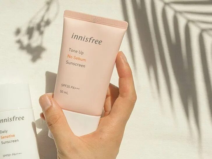 Tone up sunscreen. Санскрин Innisfree. Innisfree Tone up no Sebum Sunscreen spf50 pa+++. Innisfree Tone up watering Sunscreen SPF 50+/pa++++ (50ml) Exp 2024/06/29. Innisfree SPF 50 no Sebum.