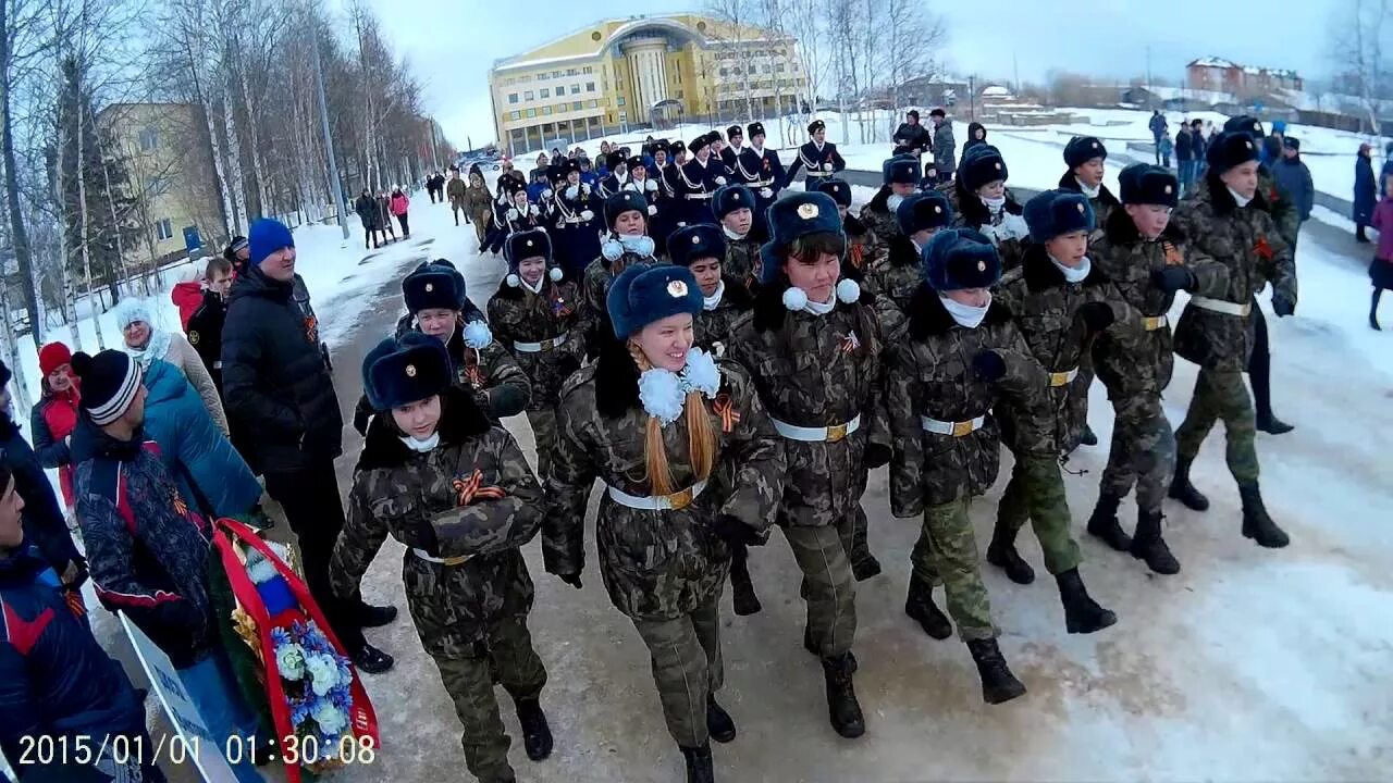 Тарко Сале 9 мая. Бассейн Пуровский Тарко-Сале. Парад в Тарко-Сале 9 мая. Араз Тарко Сале.