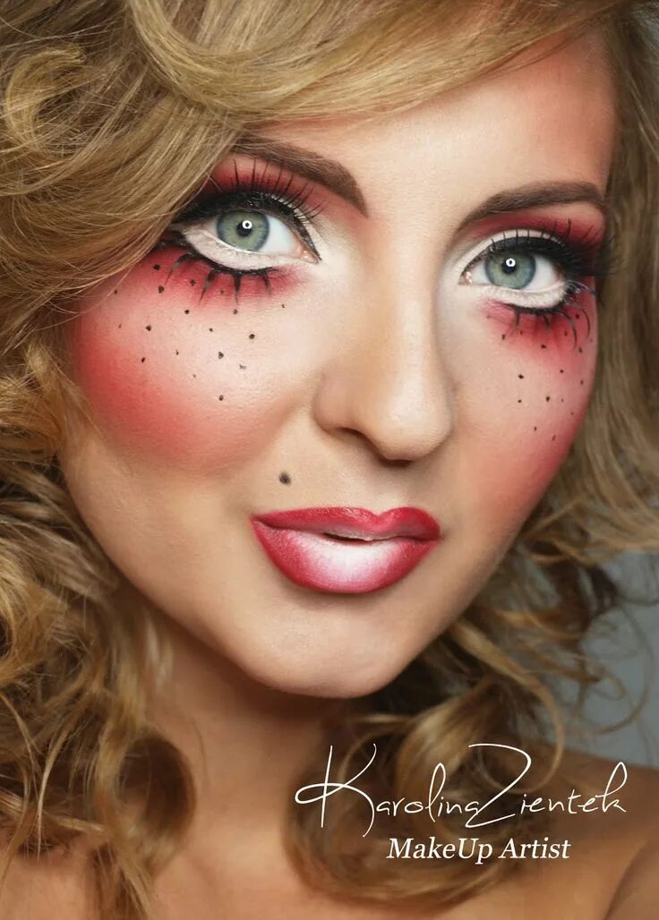 Макияж губ косплей. Макияж клубника. Мэджик макияж. Strawberry makeup. Земляничный макияж.