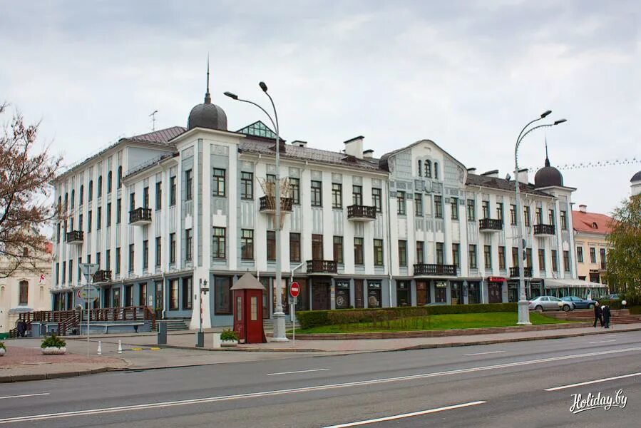 Бульбашы площадь свободы 4 минск фото. Гостиный двор (Минск). Минск площадь свободы 4. Малый Гостиный двор в Минске. Пл свободы 4 Минск.