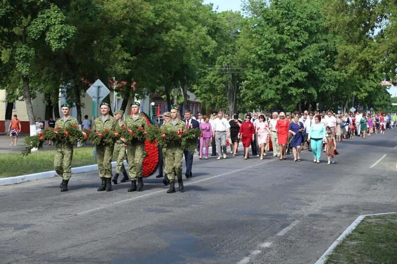 Погода в лельчицах на месяц. Население г Лельчицы. Население города Лельчицы. Лельчицы новости. Лельчицы сш1 фото.