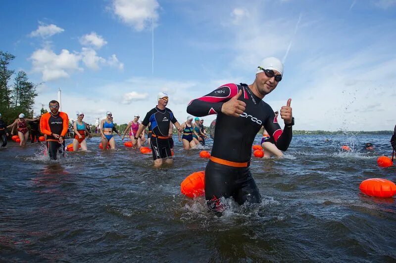 Река в турнире. Соревнования на открытой воде. Плавание на открытой воде. Заплыв на открытой воде. Плавание в открытой воде соревнования.