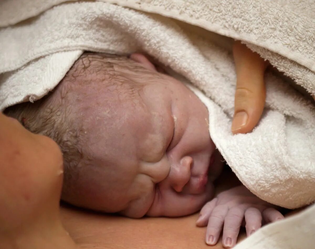 Ребенок первые дни после родов