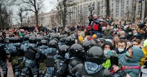 Митинги и манифестации