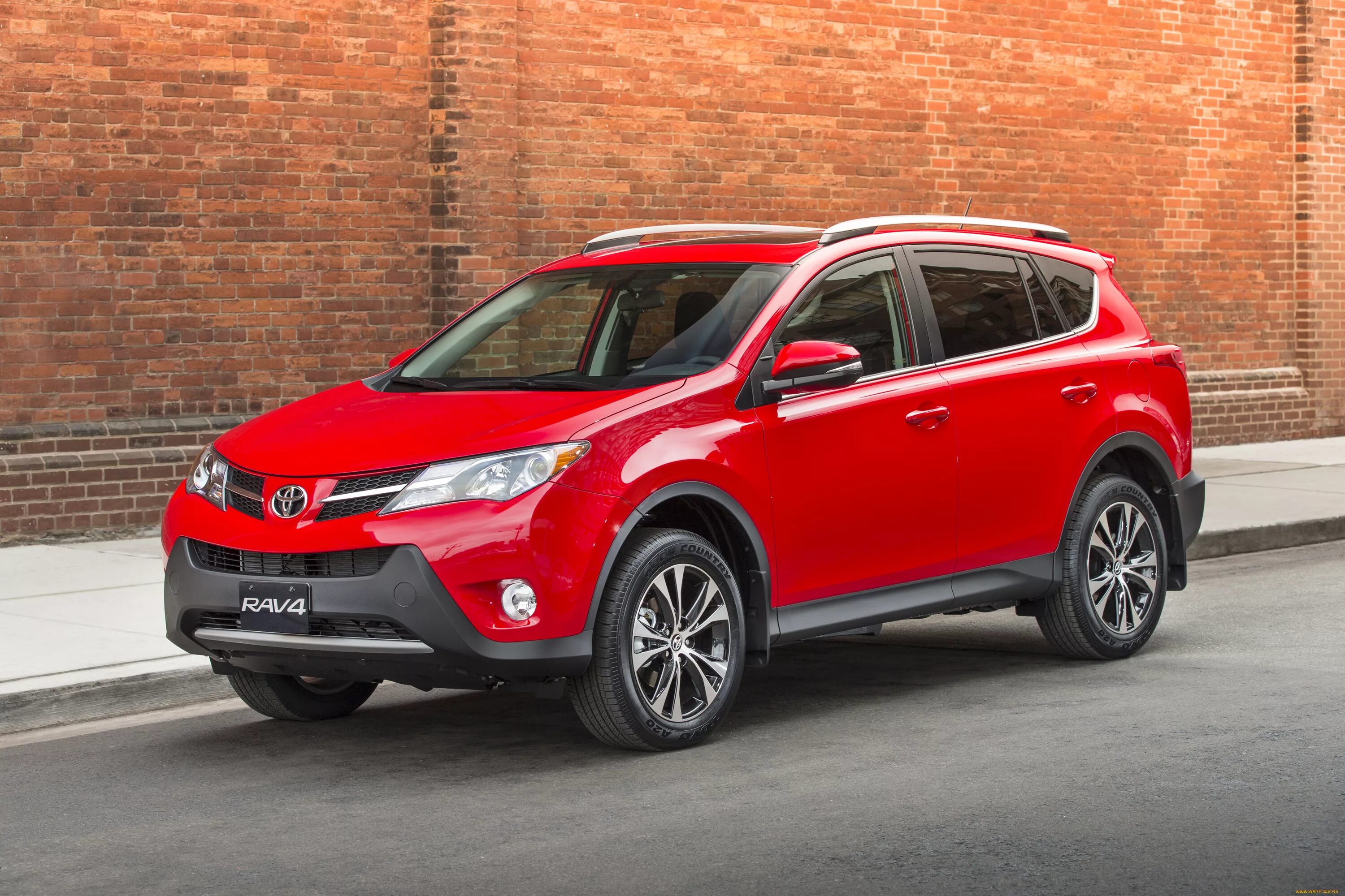 Toyota rav4 красная. Toyota rav4 2015. Тойота рав 4 2015. Toyota rav4 4.