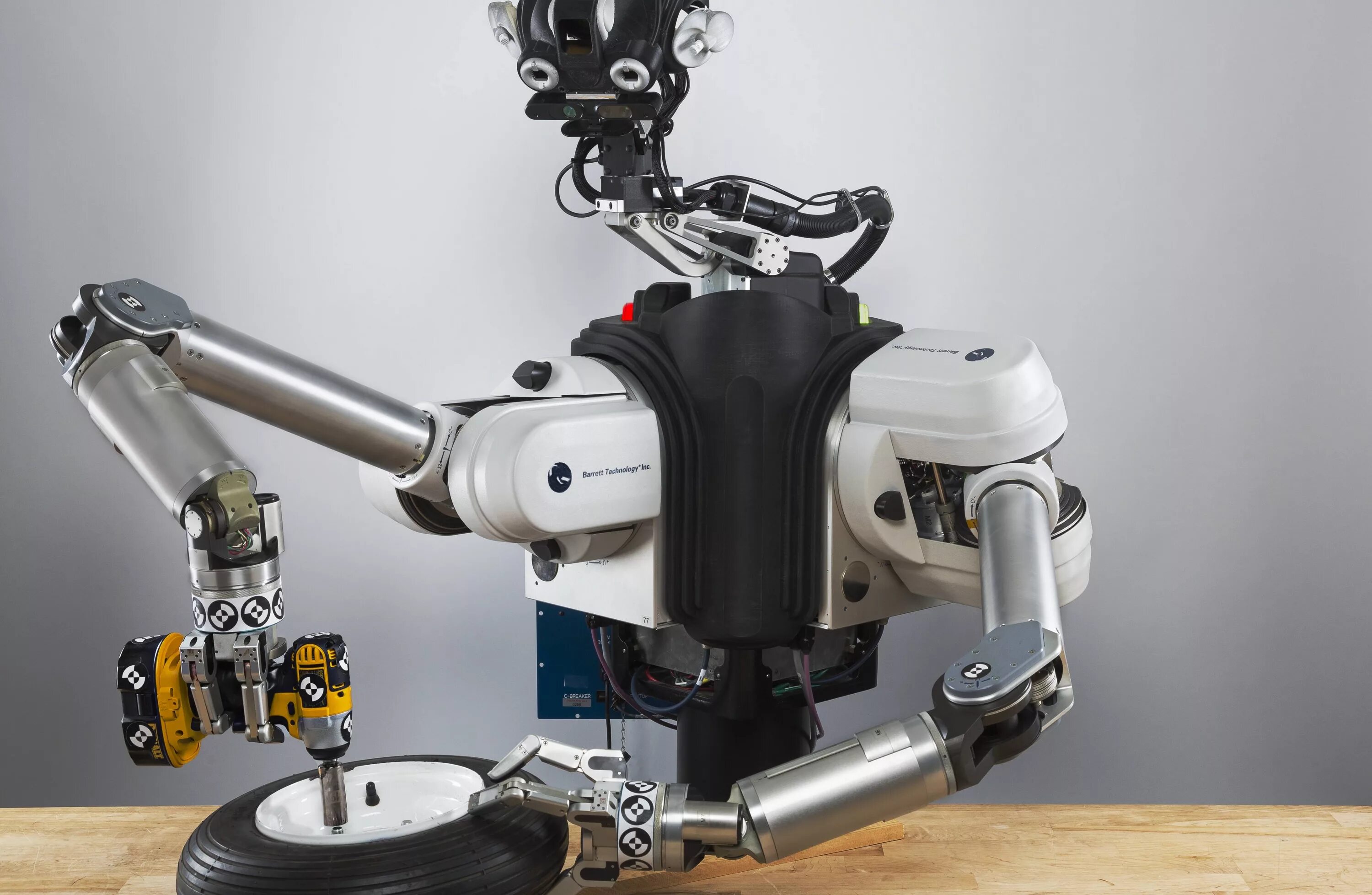 Robot robotic. Робот ремонтник. Механизмы роботов. Лазерное сверление робот. Составной робот.