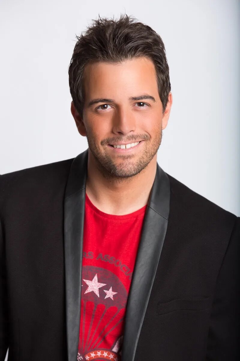 мане де ла парра личная жизнь. мексиканские актеры нарисованные. мане де ла парра b matthew broderick. мане де ла парра vs matthew broderick. мане де ла парра и алехандро нонестрон фото.